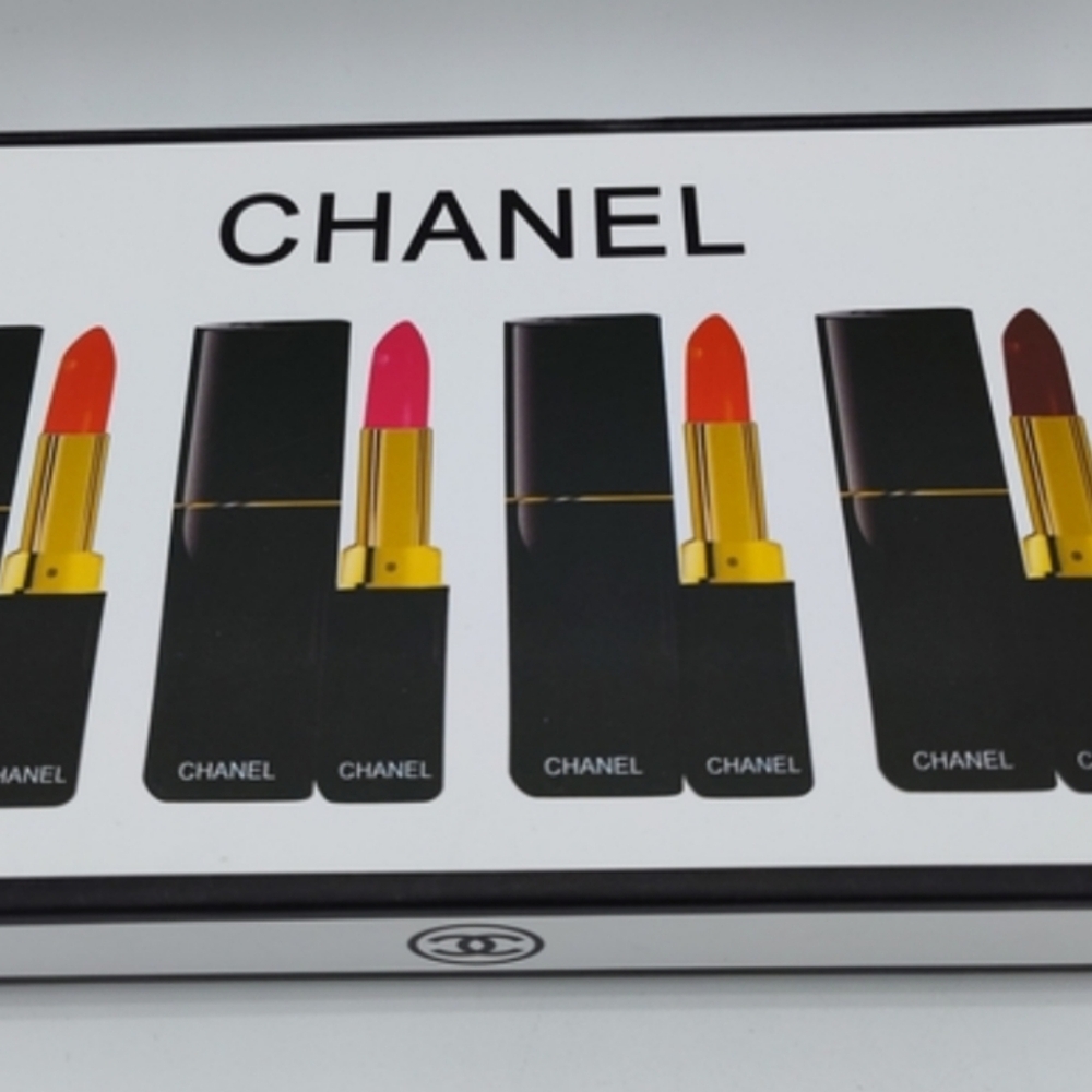 CHANEL Rouge Coco Lipstick Set Patent Holder Charm VIP GWP Limited Edition NIB - Picture 5 of 9